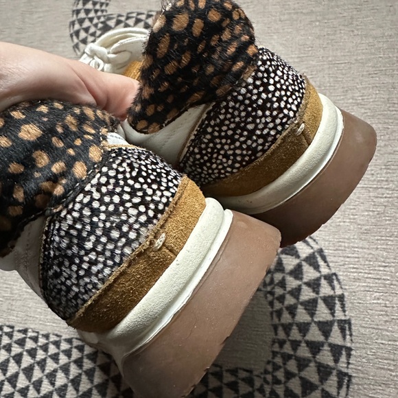 Madewell Kickoff Trainer.  EUC. 6.5 - Picture 5 of 7